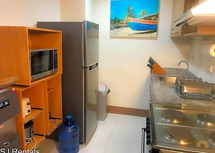Great View At Tower One Of Midpoint Residences 4* Cebu